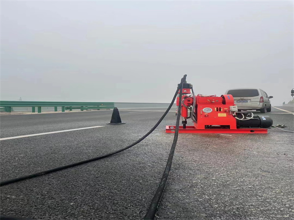 漳平马路路基路面开裂下沉注浆加固灌浆